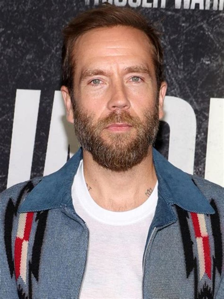 Mark Webber (Actor) Biography, Family, Career, Wife, History, Net Worth ·